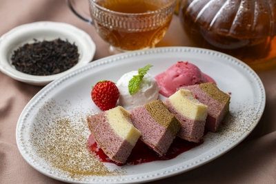 いちごバウムプレート いちご×紅茶　※BonBon cafe限定