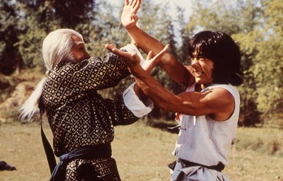 「クレージーモンキー／笑拳」© 2010 Fortune Star Media Limited. All Rights Reserved.