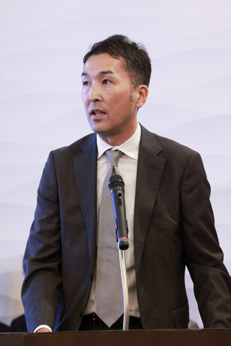 営業部長　間宮篤