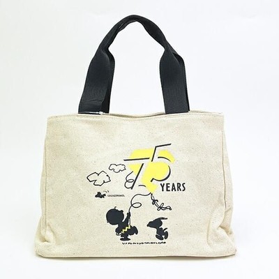 スヌーピー75thデザインのトートバッグ