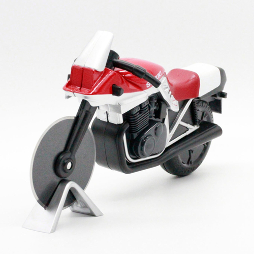 スズキのKATANA型ピザカッター「ピザカッターナ」