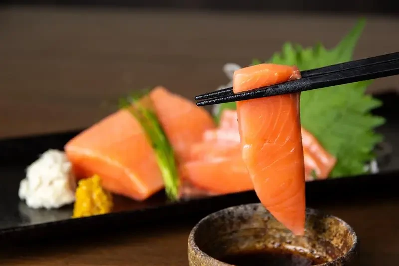 【海鮮丼】蔵（くら）