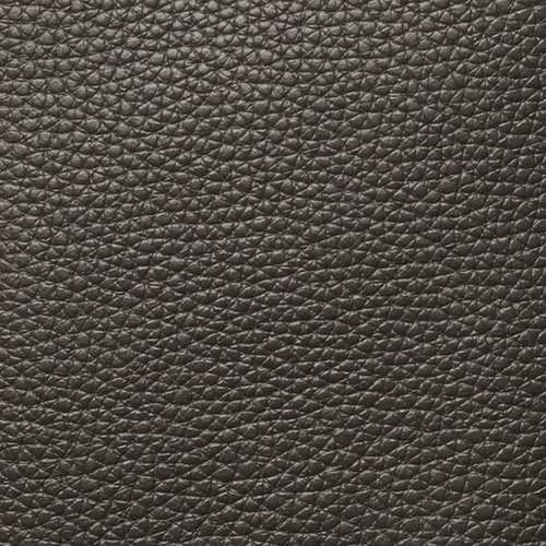 〈エクリプス〉 マニッシュで端正なグレー。 &ldquo;日食&rdquo;を意味するこのカラーは、太陽が月の陰に隠れた時の空の色をイメージして作られました。