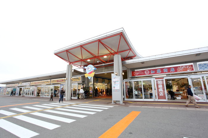 福島県最大の観光物産センター「いわき・ら・ら・ミュウ」