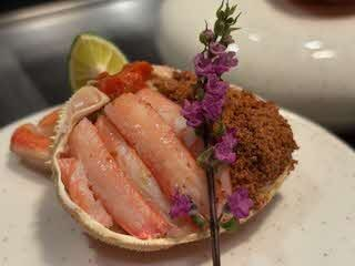 鳥取県産せこがに　濃厚な内子、プチプチした食感の　外子、甘みの強いかにの身をお楽しみください。