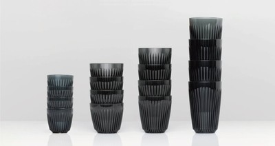 (左から)3オンス、6オンス、8オンス 、12オンス/4サイズ