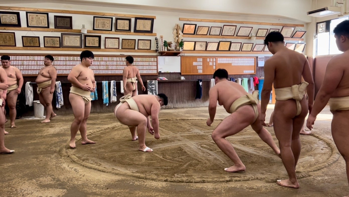 相撲部の練習風景