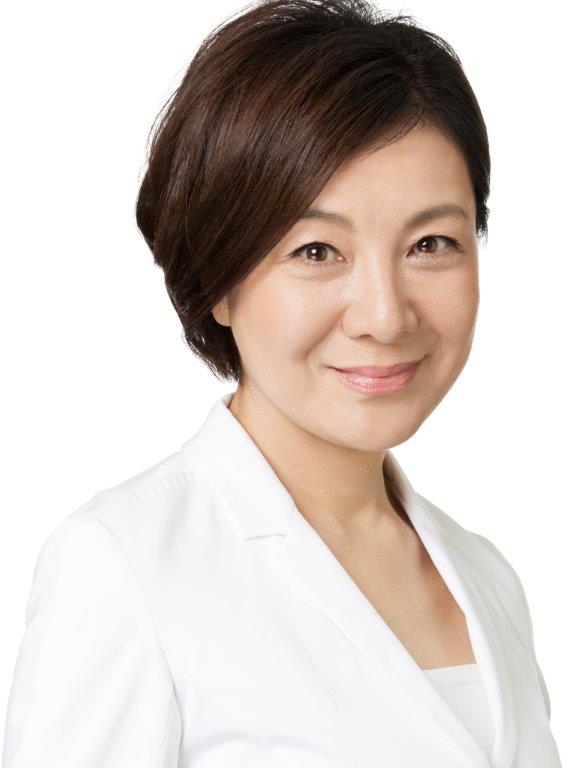 津田 攝子さん （皮膚科医師／スキンケア開発医／ ドクター津田コスメラボ代表）