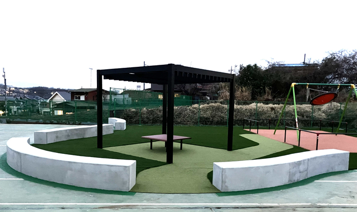 「西平山あそびば」に施工したCPコンクリート製ベンチ
