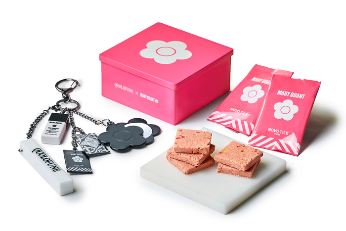 「QUOLOFUNE&times;MARY QUANT」ノボタイル缶フレイズ(チャーム付き)