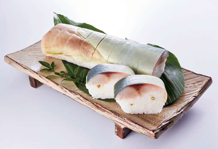 ＜料亭 すし慶＞鯖棒すし