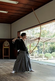弓道（和弓）の見学会・体験教室
令和8年11月7日（土）開催