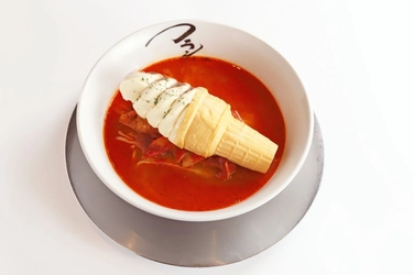 ラーメンにソフトクリーム！？大阪のインスタ映えしないラーメン屋 「フラン軒」がオープン2周年記念　 究極のラーメン「甘辛miso」を7月5日(火)から期間限定再発売