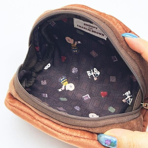 スヌーピーのポーチ