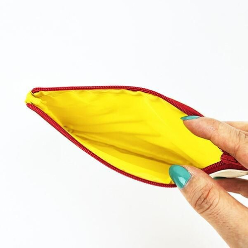 くまのがっこうのポーチ