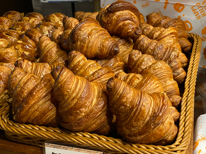 四つ葉バター使用のクロワッサン