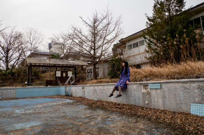 亀山鉱泉の廃プール