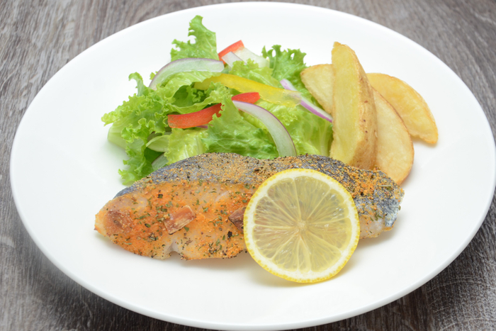 白身魚の香草焼き ※イメージ