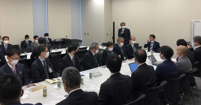 古民家再生議員連盟の様子