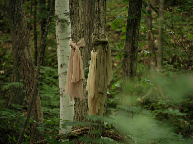 『森染めショール』山桜・白樺・よもぎ染め