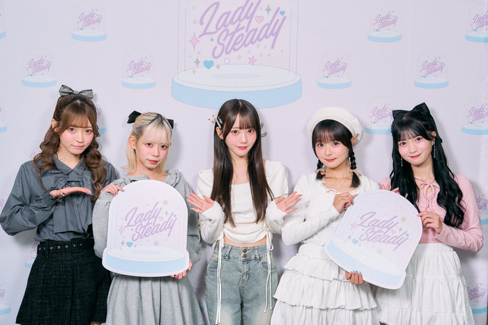 Onephony&times;WEGO 特別衣装