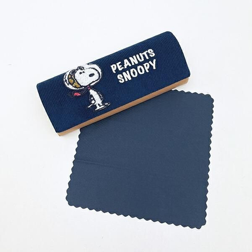 スヌーピーメガネケース