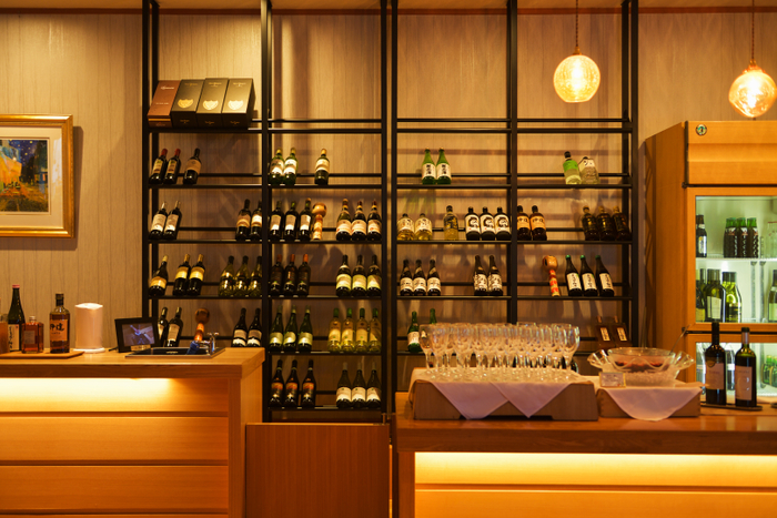 みやぎの純米酒や山形のワイン、農園元詰めジュース&hellip; 様々なプレミアムドリンクとのマリアージュを。