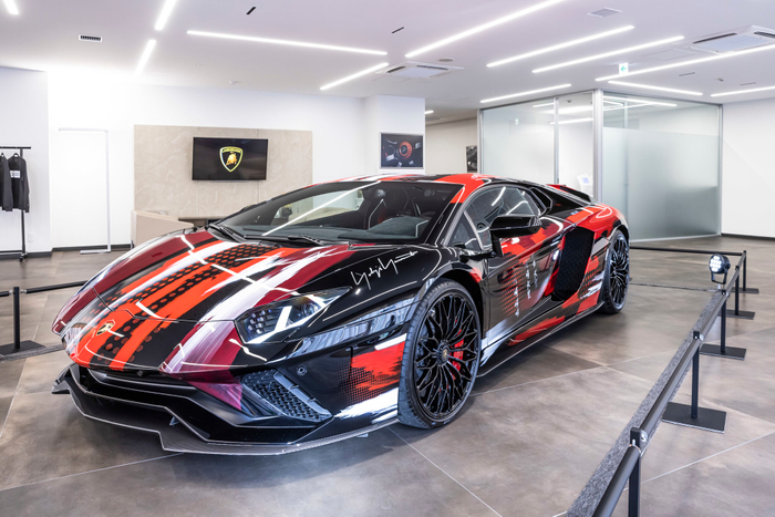 Aventador S &ldquo;dressed&rdquo; by Yohji Yamamoto 2