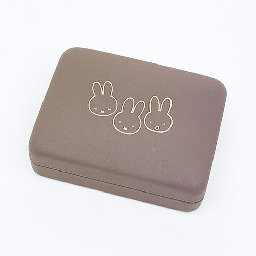 ミッフィーのおしゃれなアクセサリーケース