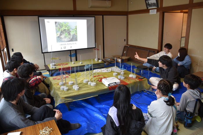 子どもたちが命名した名前をクイズ形式で発表