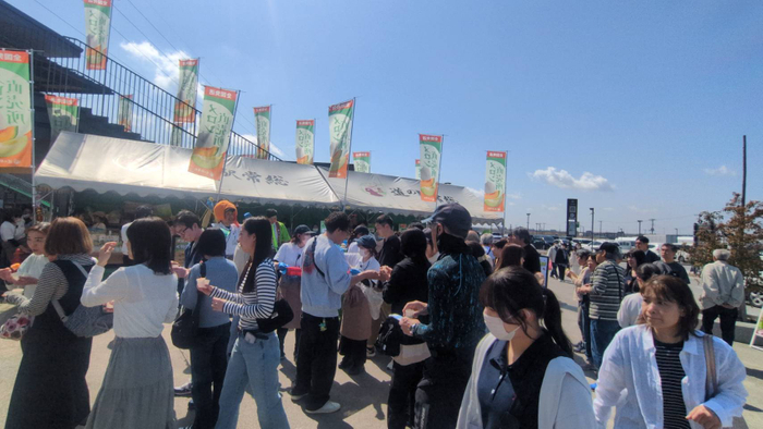 朝一メロン大特価市