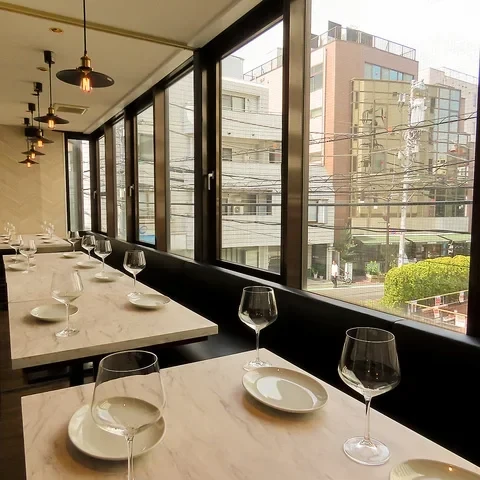 レイアウト自由なので様々な人数にご対応できます