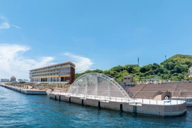 兵庫県・淡路島の海上アートステージ「PASONA HARBOR STAGE」
公演チケットと食事がセットになったお得なプランが登場！