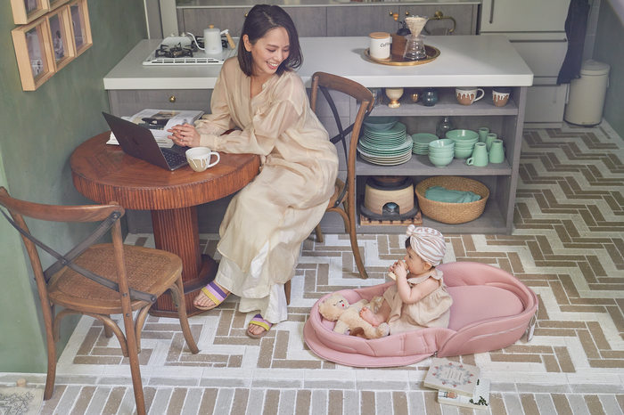 ベッドインベッドの中で赤ちゃんもお母さんも安心