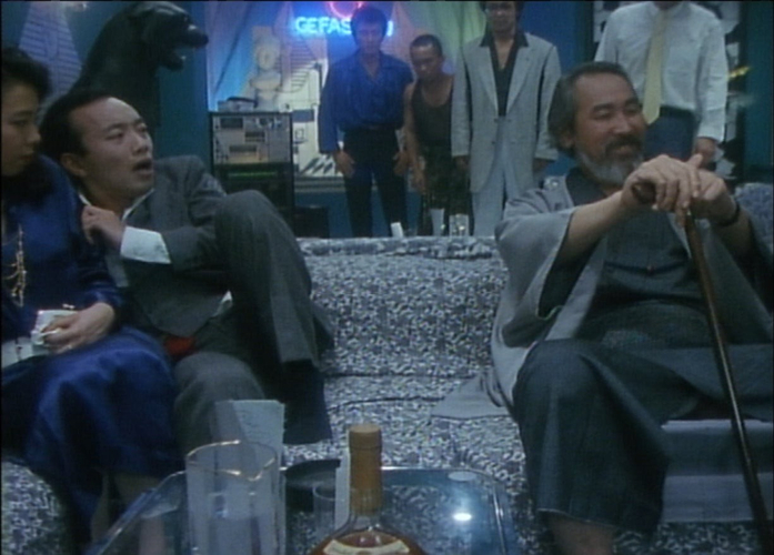 「危ない話」&copy;1989 SME Visual Works Inc.