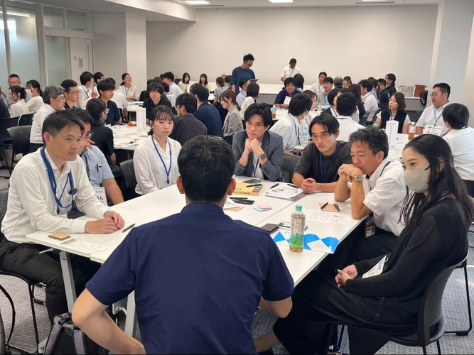 学校・企業合同研修の様子
