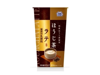 一番茶を抽出し、香ばしさと やわらかい甘みの高級感あふれる ほうじ茶ラテ １２月２０日（火）から新発売！！