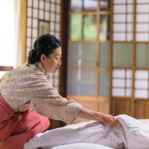 旅館で働く外国人(イメージ)