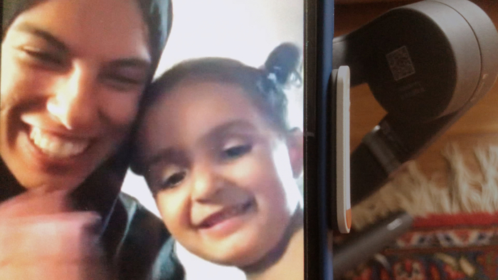 sub4 (C)Sepideh Farsi Reves d'Eau Productions