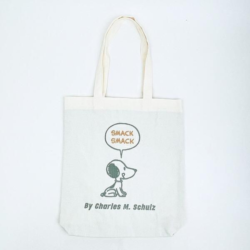 スヌーピーのバッグ