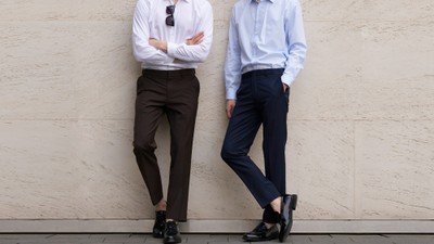 Super airy wool slacks 着用イメージ