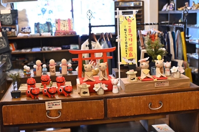 王冠印雑貨店の店内イメージ