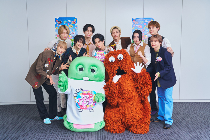 SUPER★DRAGONとガチャピンムック　集合写真