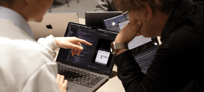 Macでプログラミングを学ぶ情報学部生