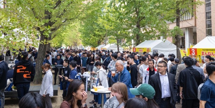 過去のホームカミングデーの様子