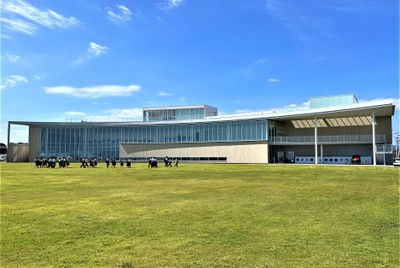 東日本大震災・原子力災害伝承館の外観（福島県双葉郡双葉町）©東日本大震災・原子力災害伝承館