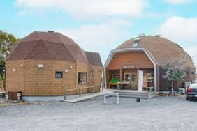 えこわいず村（外観）