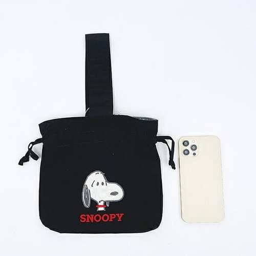 スヌーピーの巾着バッグ