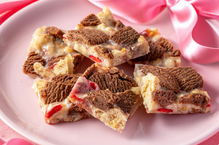 ザクもち&times;つぶつぶ食感を楽しむ！断面かわいい「マシュマロヌガー」