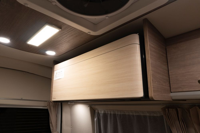 レクビィ　プラス　リビン家庭用エアコン(オプション)